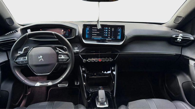 PEUGEOT 2008 1.2 PURE TECH 130 GT LINE EAT 2020