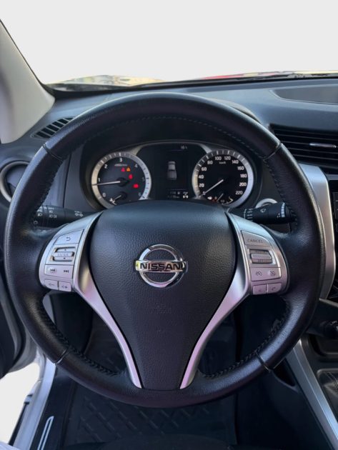 NISSAN NAVARA KING CAB NP300 N CONNECTA 2.3 DCI