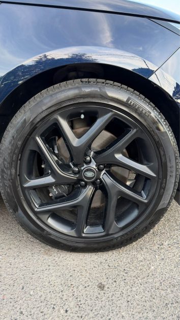 LAND ROVER RANGE SPORT P440E HYBRIDE/TVA /PANO/VENTILE/AFFICHAGE TETE HAUTE