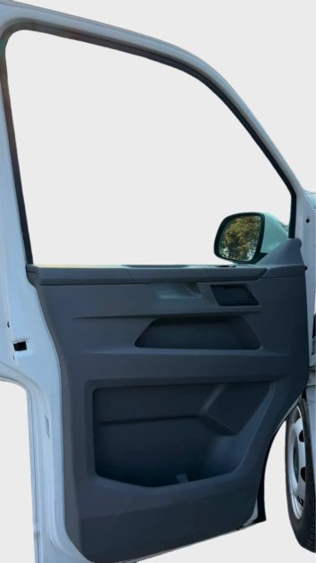 VOLKSWAGEN TRANSPORTER T6 L2H1 2.0 TDI DSG 6 places