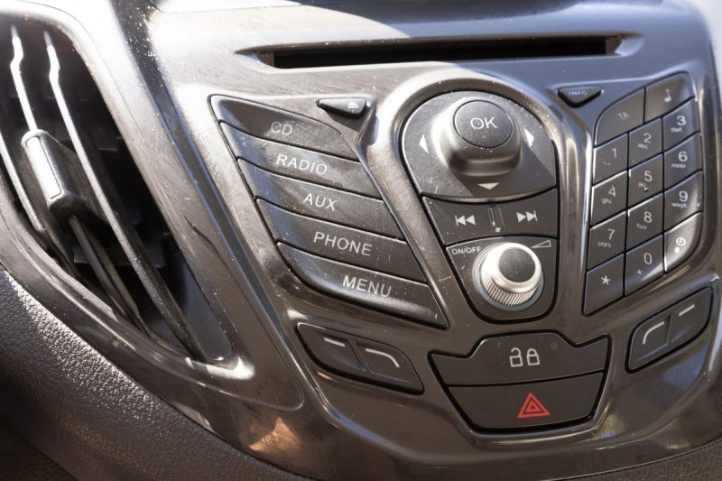 Ford Tourneo Courier 1.0 EcoBoost Titanium 100cv ✨ Distribution récente - Climatisation - Bluetooth 