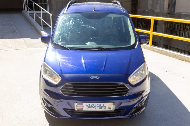 Ford Tourneo Courier 1.0 EcoBoost Titanium 100cv ✨ Distribution récente - Climatisation - Bluetooth 