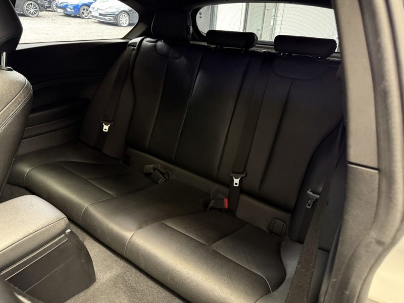 BMW SERIE 1 (F21) (2) 120DA 190ch M SPORT ULTIMATE 3P