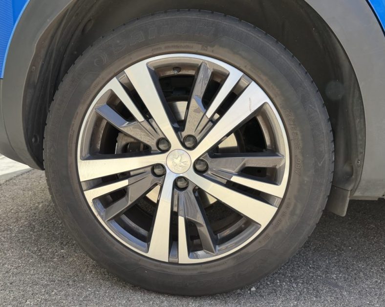 PEUGEOT 3008 II 1.5 HDI ACTIVE - 130 ch - FULL OPTION - ENTRETIENT COMPLET - GARANTIE 6 MOIS