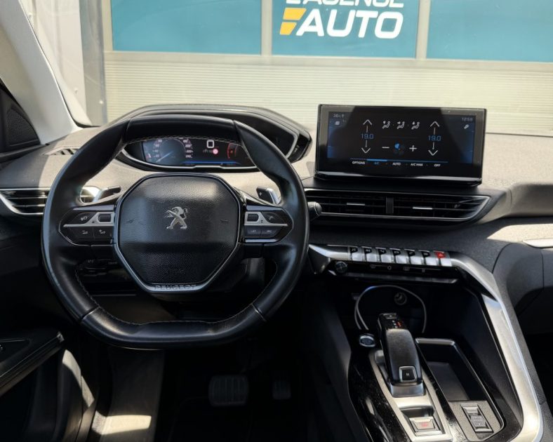 PEUGEOT 3008 II 1.5 HDI ACTIVE - 130 ch - FULL OPTION - ENTRETIENT COMPLET - GARANTIE 6 MOIS