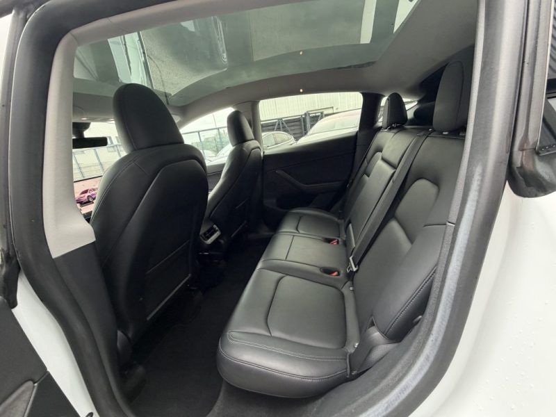 TESLA MODEL Y STANDARD RWD 2023