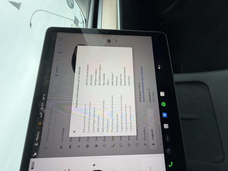 TESLA MODEL 3 DUAL GRANDE AUTONOMIE 2022