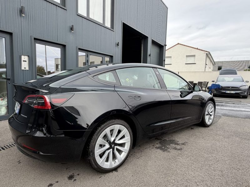 TESLA MODEL 3 DUAL GRANDE AUTONOMIE 2022