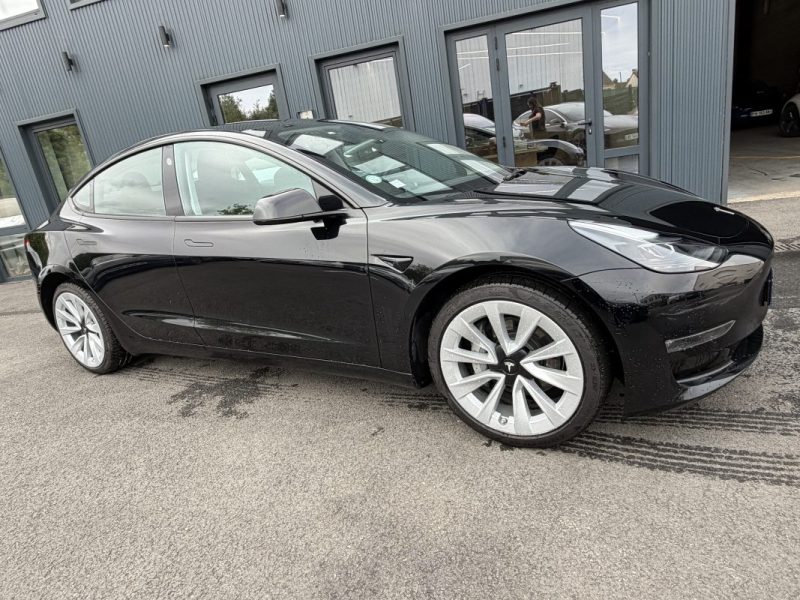 TESLA MODEL 3 DUAL GRANDE AUTONOMIE 2022