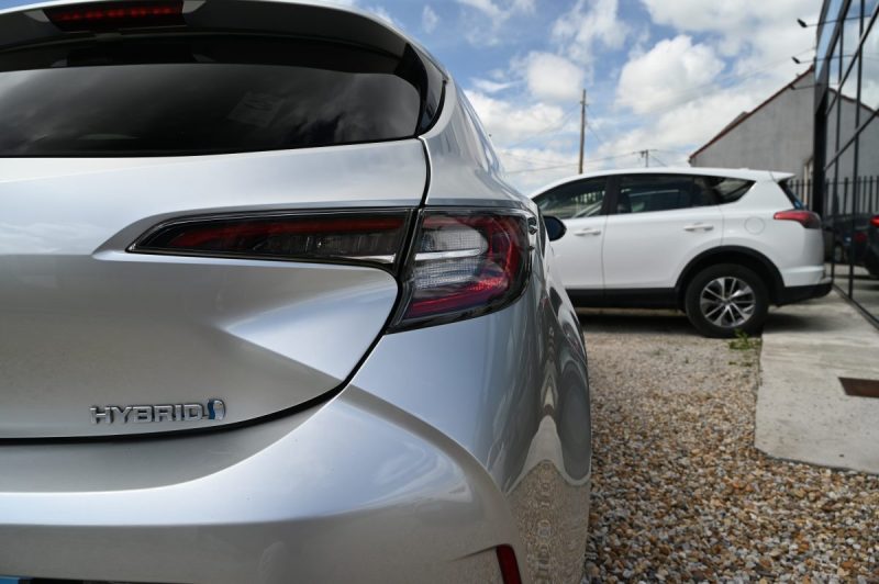 TOYOTA COROLLA 122H DESIGN 2021