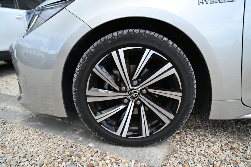 TOYOTA COROLLA 122H DESIGN 2021