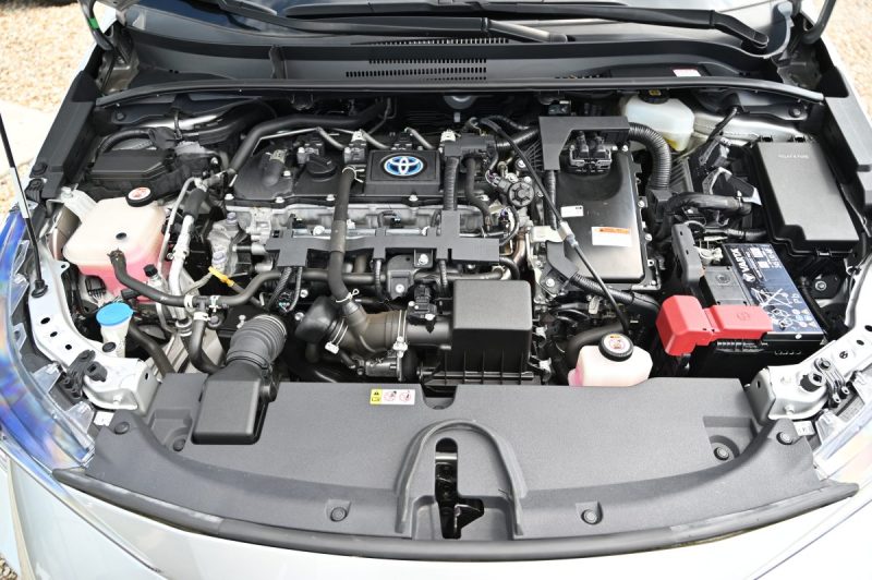 TOYOTA COROLLA 122H DESIGN 2021