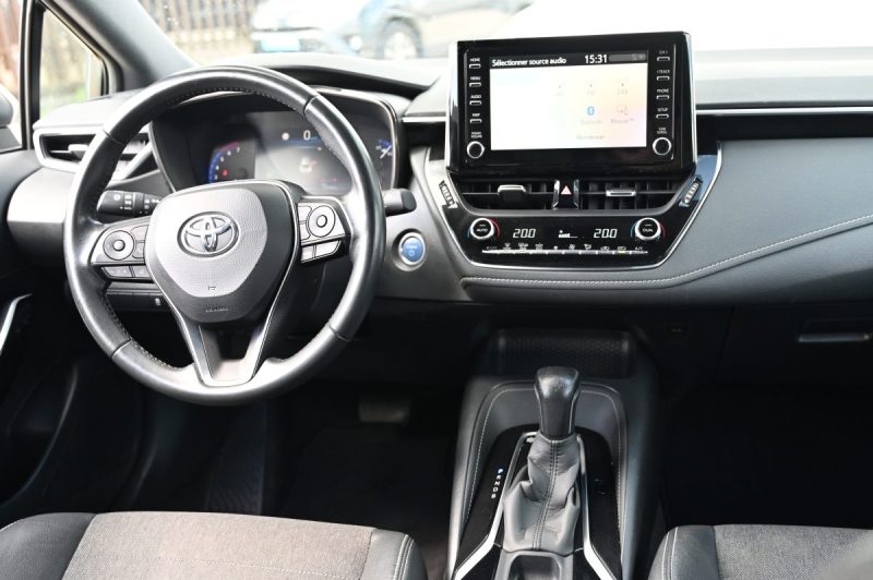 TOYOTA COROLLA 122H DESIGN 2021