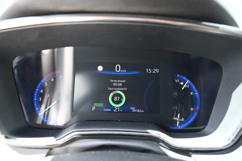 TOYOTA COROLLA 122H DESIGN 2021