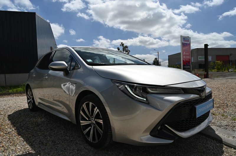 TOYOTA COROLLA 122H DESIGN 2021