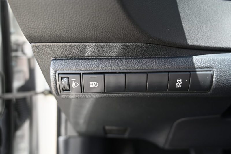 TOYOTA COROLLA 122H DESIGN 2021