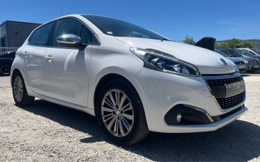 Peugeot 208 1.2i 75 Ch Allure Garantie