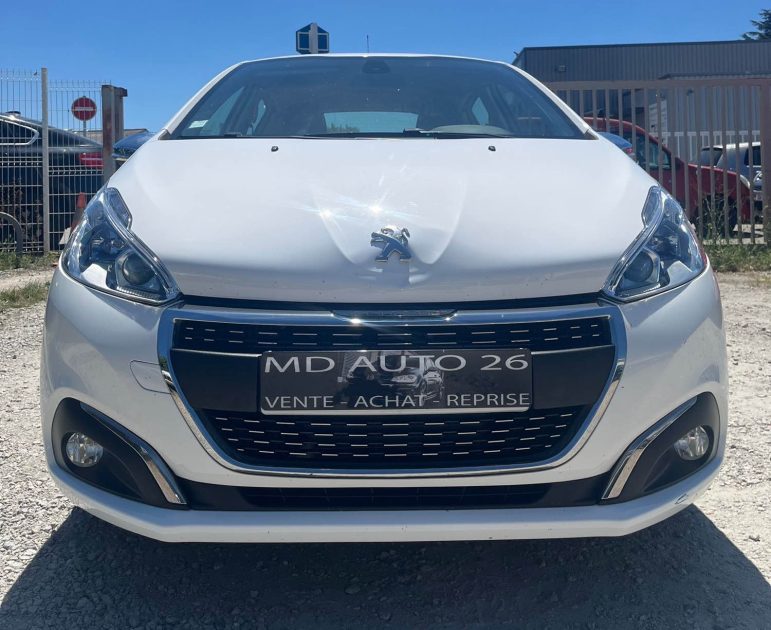 Peugeot 208 1.2i 75 Ch Allure Garantie