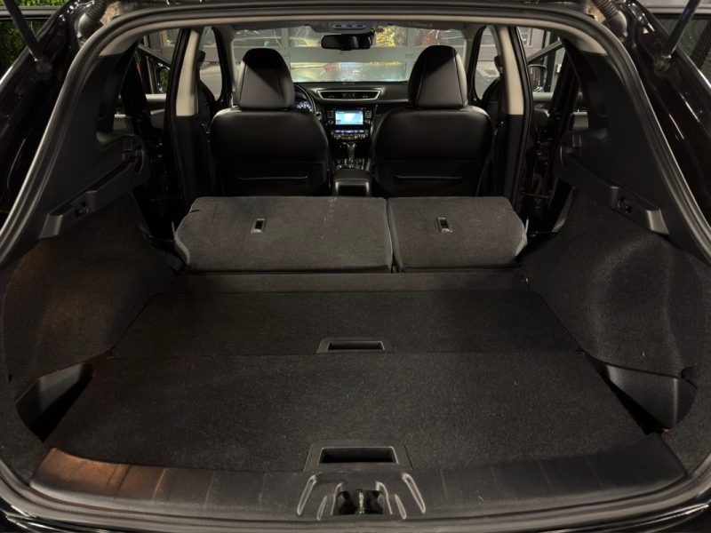 NISSAN QASHQAI II CONNECT EDITION 1.6 DCI 130 BOITE AUTO XTRONIC TOIT PANO CAMERA 360 - Garantie 1an