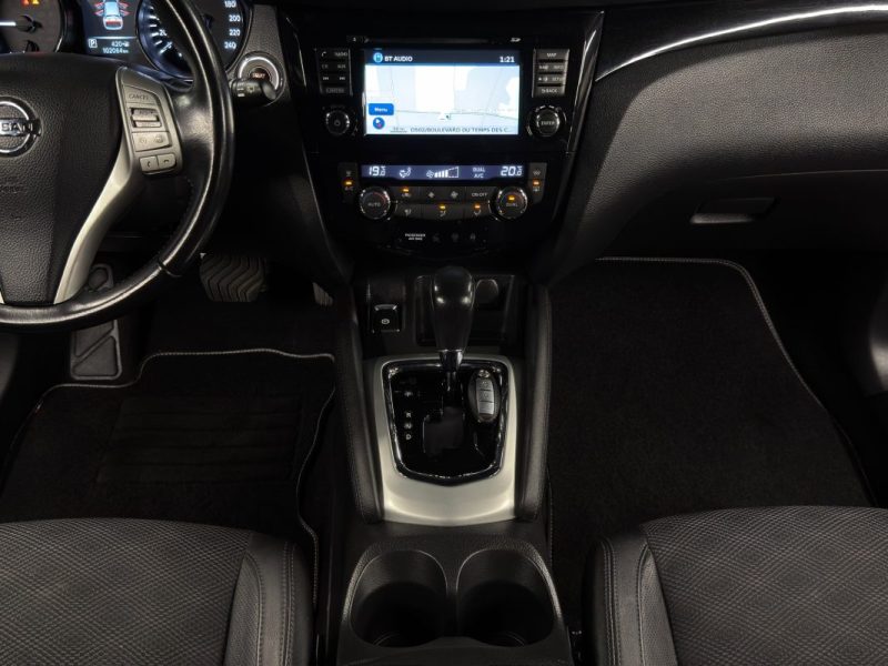 NISSAN QASHQAI II CONNECT EDITION 1.6 DCI 130 BOITE AUTO XTRONIC TOIT PANO CAMERA 360 - Garantie 1an