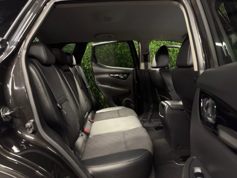 NISSAN QASHQAI II CONNECT EDITION 1.6 DCI 130 BOITE AUTO XTRONIC TOIT PANO CAMERA 360 - Garantie 1an