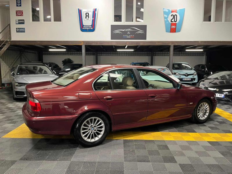 BMW 525i 192 CH E39 (FUTUR COLLECTOR, BOITE AUTO, SUIVI D’ENTRETIEN)⭐️⭐️⭐️⭐️⭐️
