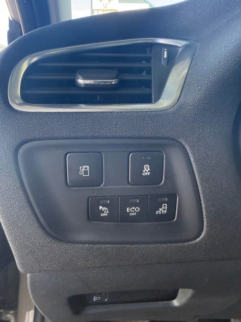 Citroen C4 1.6 Blue Hdi 120ch Shine - Suivi et Entretenu