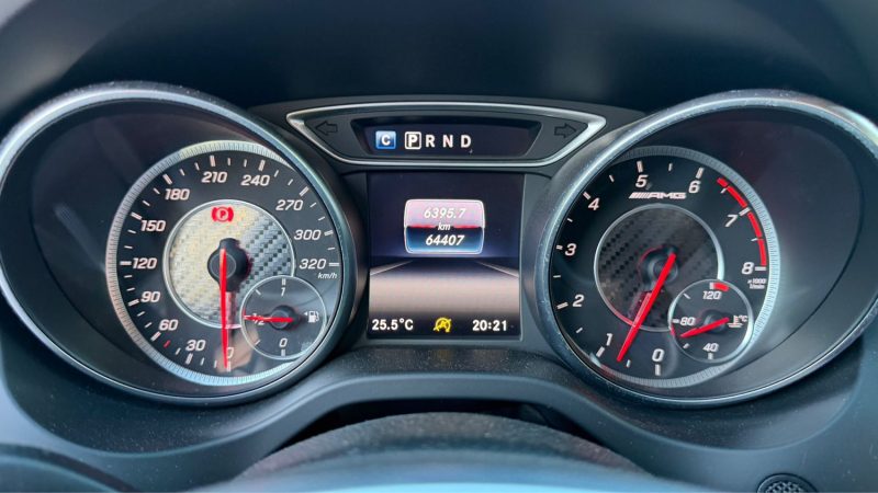 MERCEDES CLASSE A 45 AMG 4MATIC /SUIVI MERCEDES/