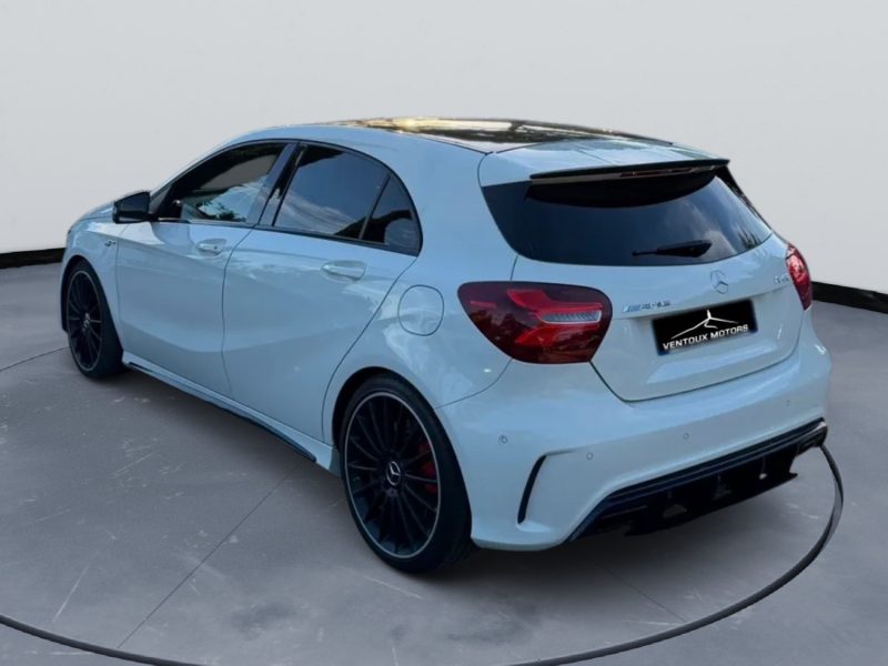MERCEDES CLASSE A 45 AMG 4MATIC /SUIVI MERCEDES/