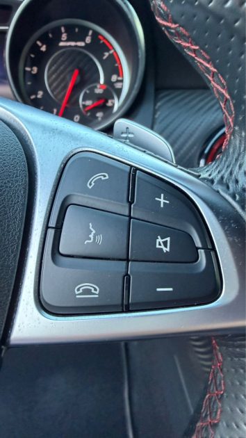 MERCEDES CLASSE A 45 AMG 4MATIC /SUIVI MERCEDES/