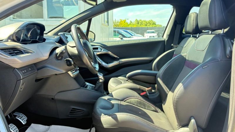 Peugeot 208 1.6 VTi 120ch Pack XY 1ere Main