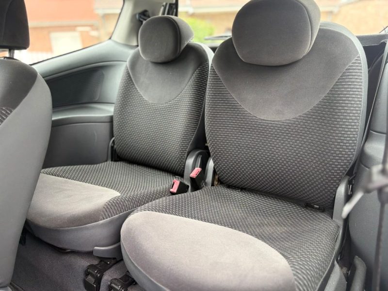 ✅ Très Belle CITROEN C2 1.1 TONIC // Faible Kilométrage // Entretien à jour // Garantie 12 Mois