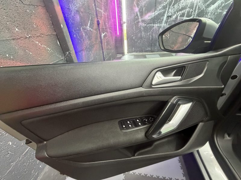 PEUGEOT 308 II 1.6 BLUE HDI 100 ACCESS 2017