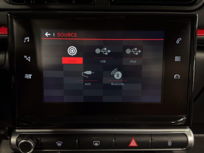 CITROEN C3 II SHINE 1.2 82 Cv 1ERE MAIN APPLE CARPLAY & ANDROID AUTO ECRAN TACTILE - GARANTIE 1 AN