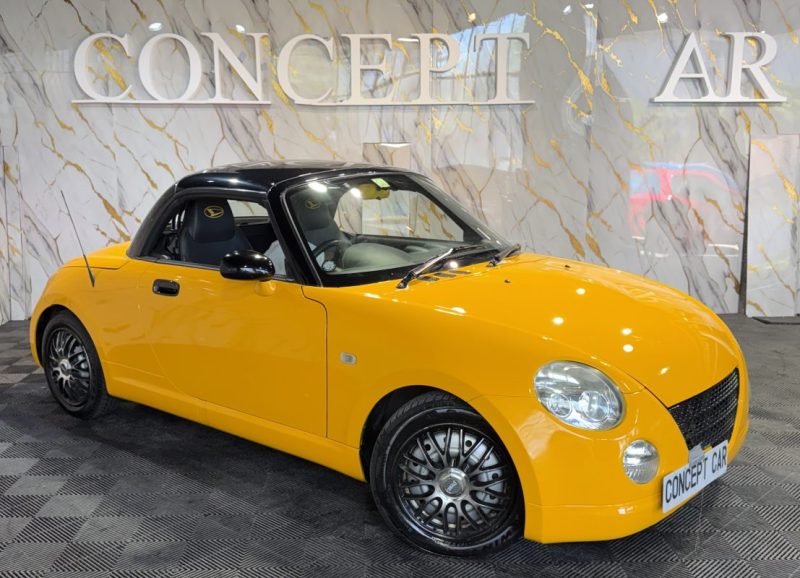DAIHATSU COPEN 0.7 MICRO ROADSTER 2004 - 48 134Kms - Premier Main - Parfait Etat - VOLANT A DROITE 