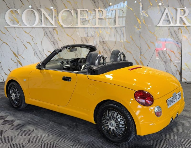 DAIHATSU COPEN 0.7 MICRO ROADSTER 2004 - 48 134Kms - Premier Main - Parfait Etat - VOLANT A DROITE 