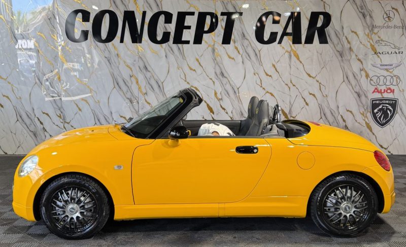 DAIHATSU COPEN 0.7 MICRO ROADSTER 2004 - 48 134Kms - Premier Main - Parfait Etat - VOLANT A DROITE 