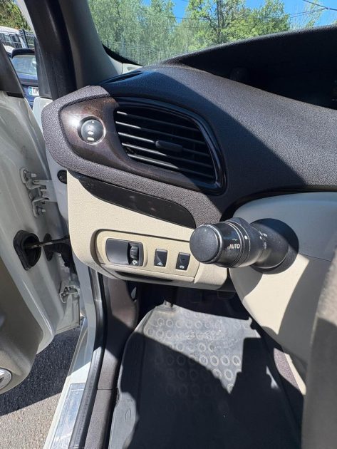 ✅RENAULT SCENIC III 1.6 DCI 130ch TOIT OUVRANT SCENIC 3 JADE✅