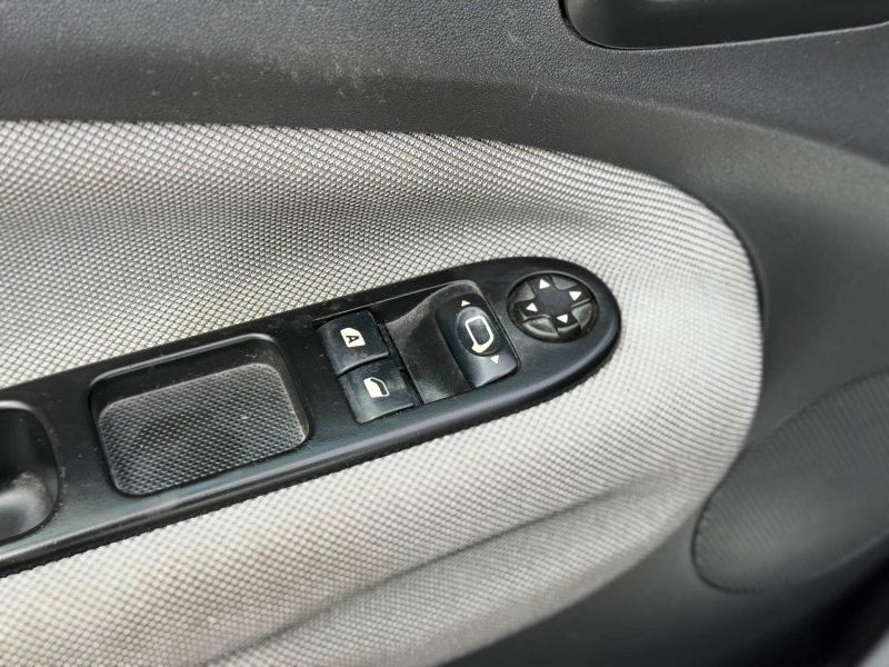 Citroën C3 1.6 HDi 90 Attraction - Clim - Révisée & Garantie 3 Mois