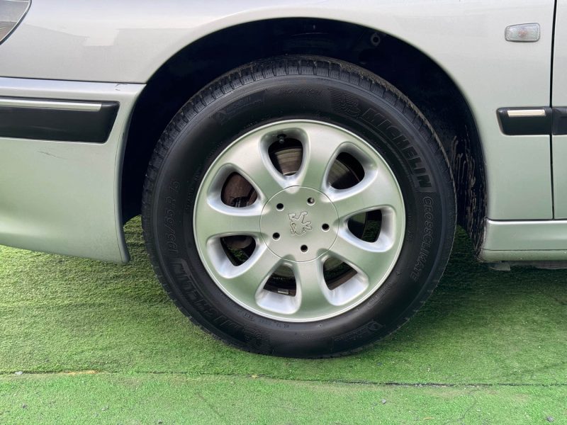 PEUGEOT 406 ST 2.0E 135 CH 16V /ATELAGE/ PREMIERE MAIN/SUIVI ENTRETENUE  2000