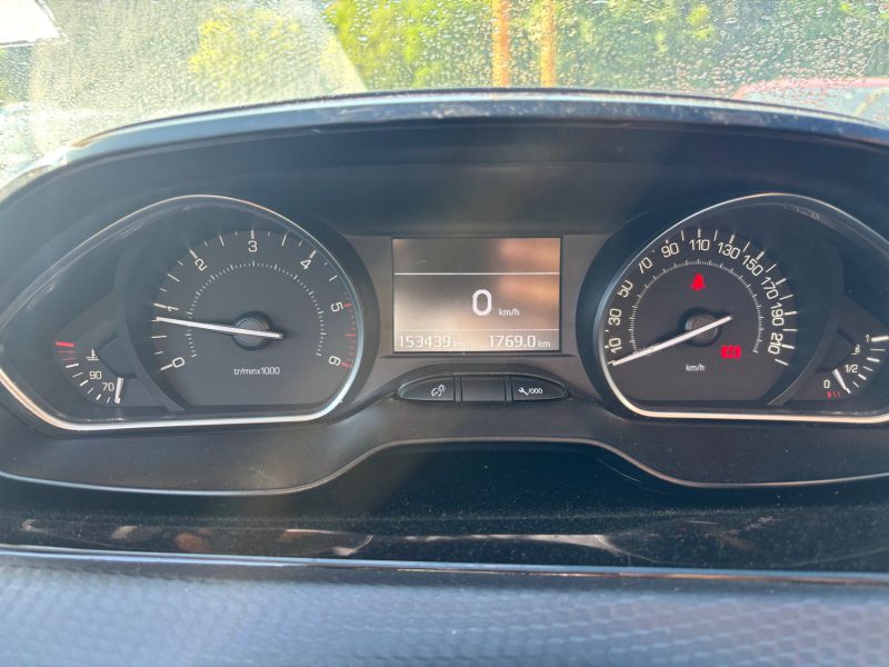 PEUGEOT 208 1.6 BLUE HDI 100 STYLE 2016