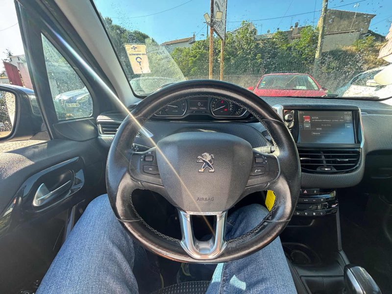 PEUGEOT 208 1.6 BLUE HDI 100 STYLE 2016