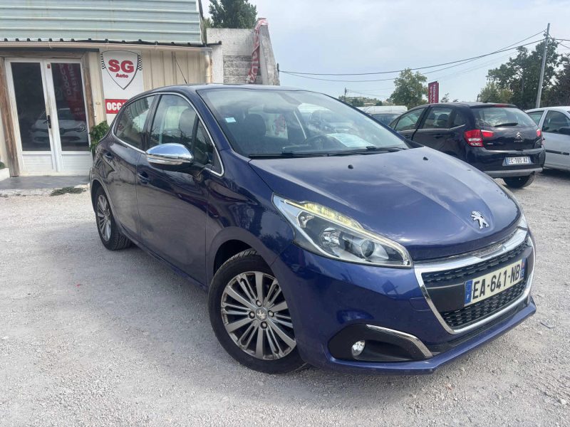 PEUGEOT 208 1.6 BLUE HDI 100 STYLE 2016