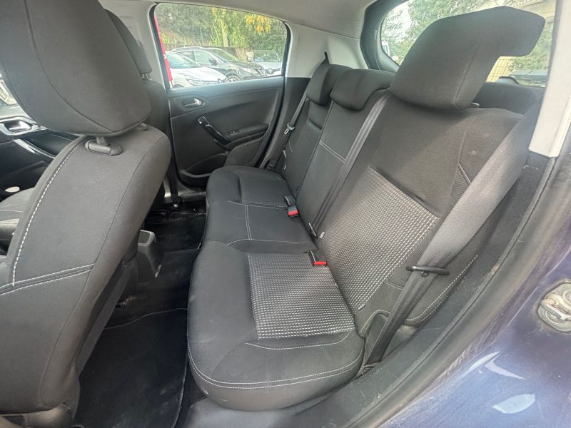 PEUGEOT 208 1.6 BLUE HDI 100 STYLE 2016
