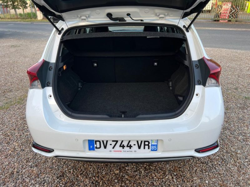 TOYOTA AURIS HSD 136 ch Design NAV TSS Smart Techno SR2