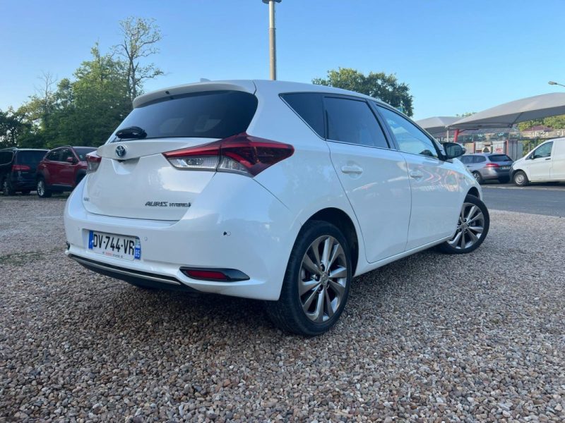 TOYOTA AURIS HSD 136 ch Design NAV TSS Smart Techno SR2