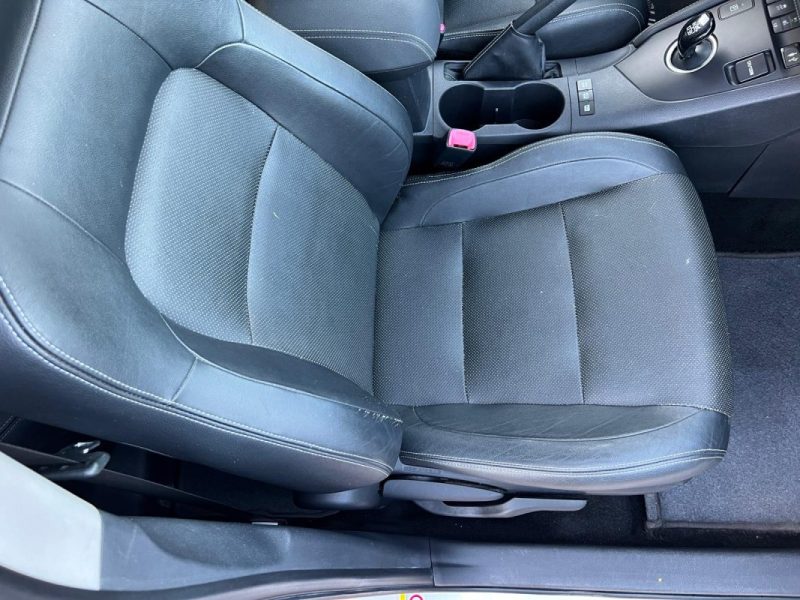TOYOTA AURIS HSD 136 ch Design NAV TSS Smart Techno SR2