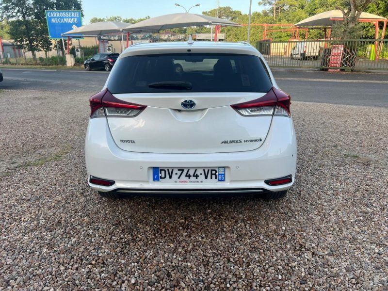 TOYOTA AURIS HSD 136 ch Design NAV TSS Smart Techno SR2