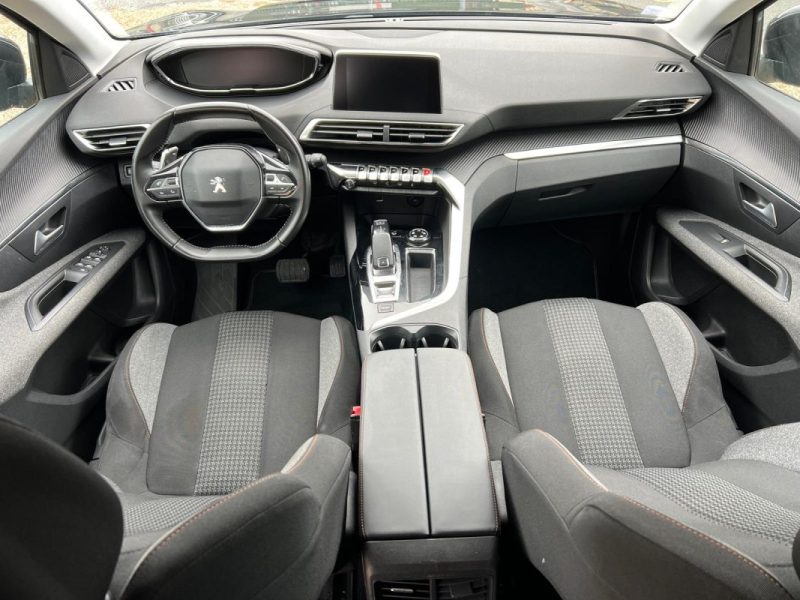 PEUGEOT 3008 1.5 BlueHDi 130 ch S&S Style EAT8
