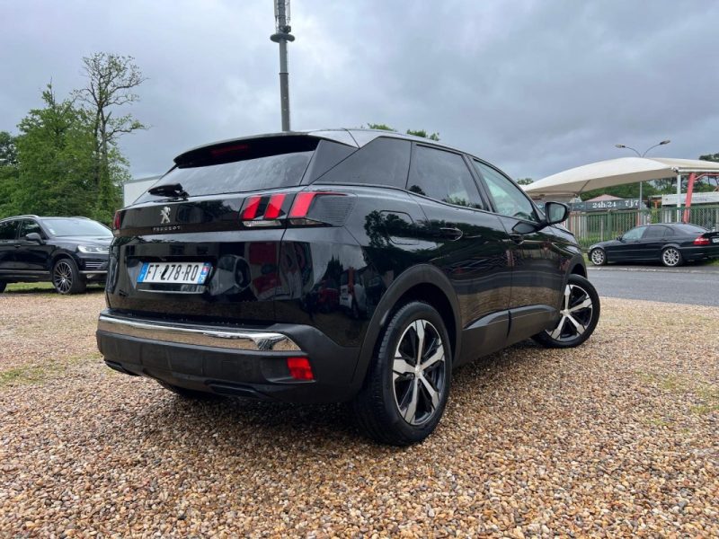 PEUGEOT 3008 1.5 BlueHDi 130 ch S&S Style EAT8